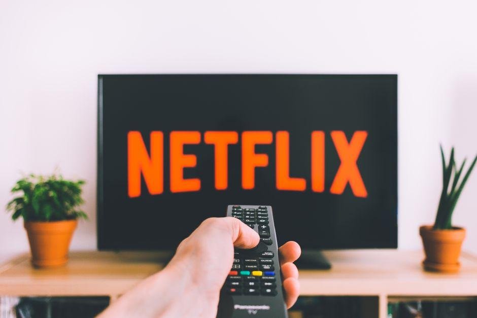 How to Clean Up Your Amazon Fire TV Home Screen (2026)
