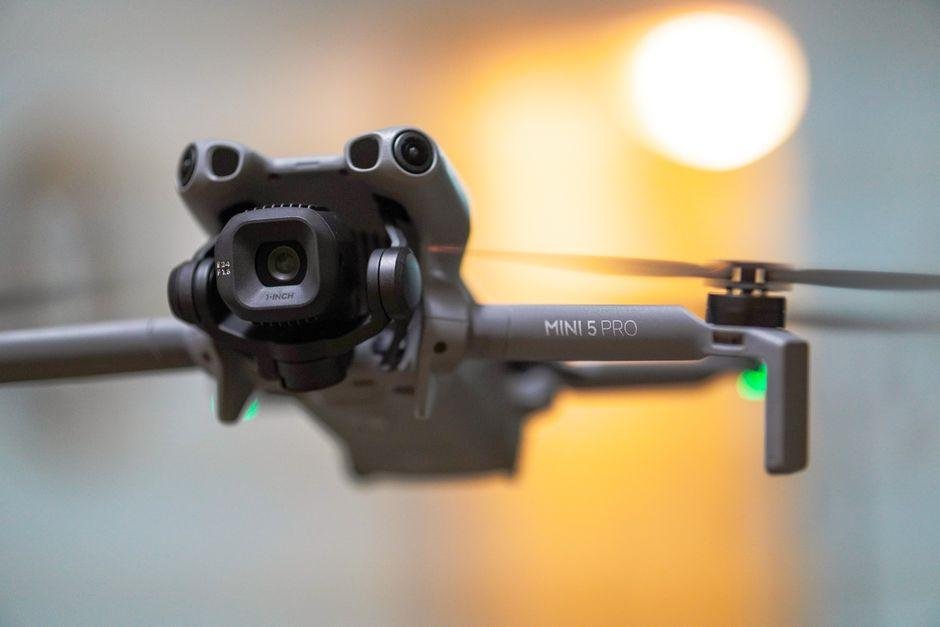 Dell Pro 5 2K Webcam Review (2026): Tested & Ranked